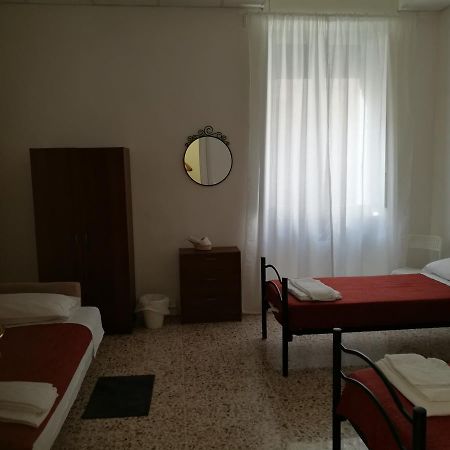 Leda B&B 利沃诺 外观 照片
