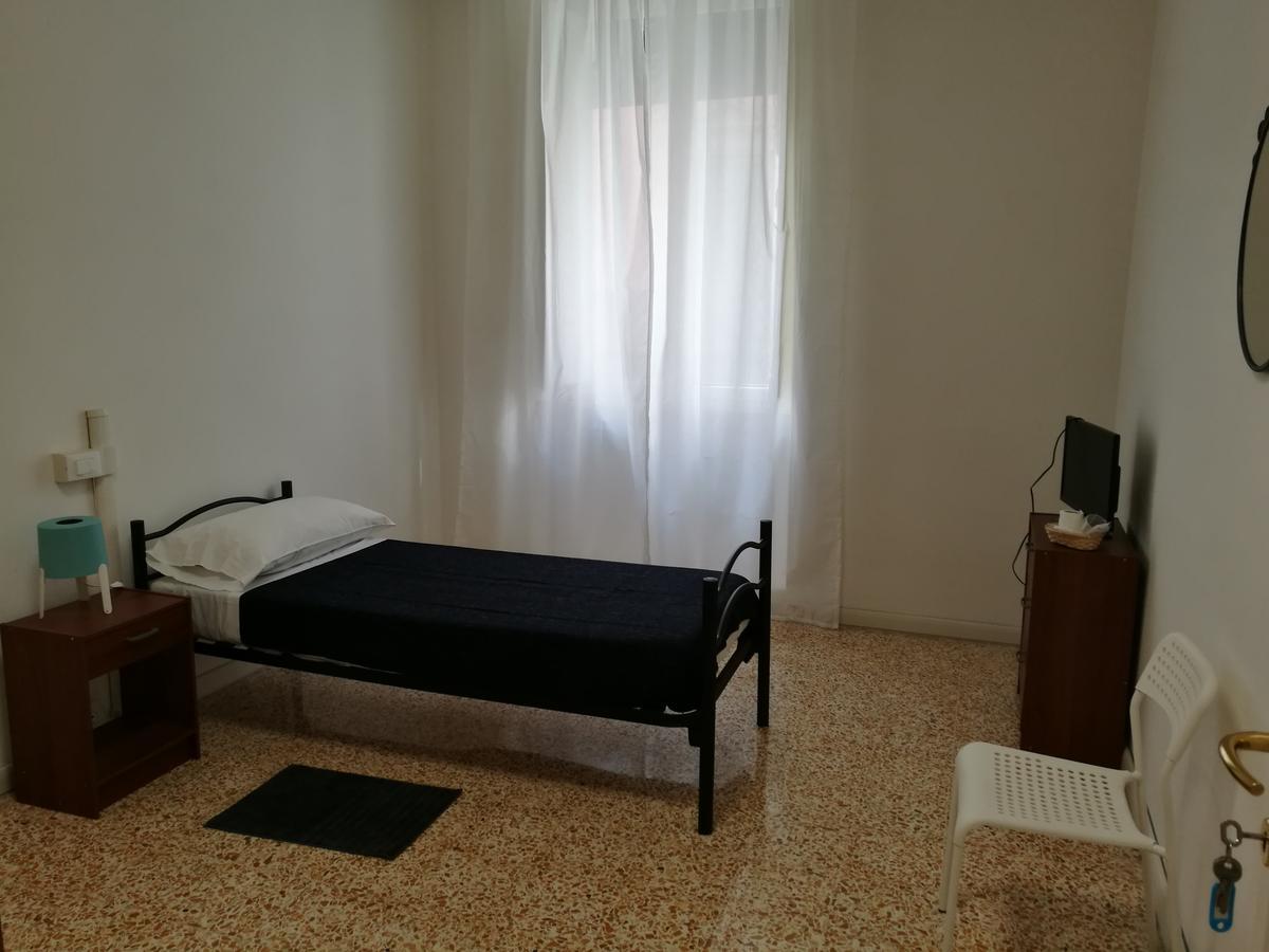 Leda B&B 利沃诺 外观 照片
